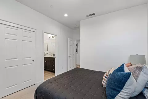 Bedroom - 870 W Main St, Winters, CA 95694 photo 3 of 6