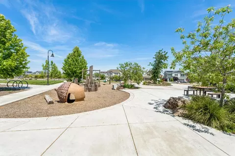 Exterior - 870 W Main St, Winters, CA 95694 photo 13 of 13