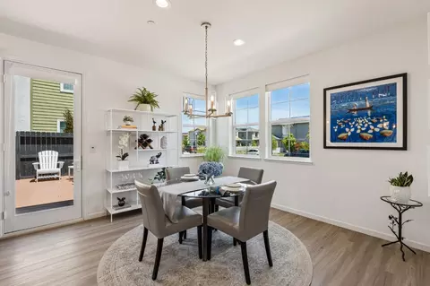 Dining - 870 W Main St, Winters, CA 95694 photo 1 of 3