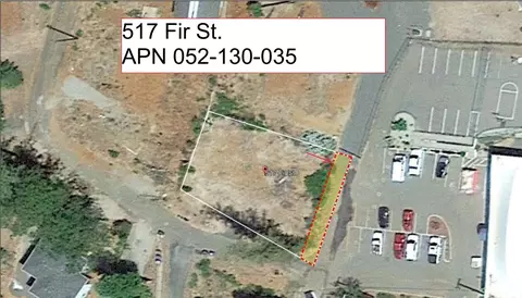 517 Fir St, Paradise, CA 95969