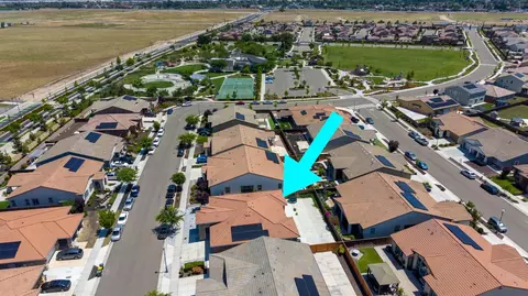 View/Area - 566 Albany St, Lathrop, CA 95330 photo 7 of 10