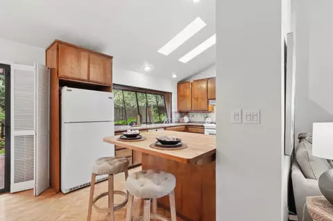 Kitchen - 717 Bianco Ct, Davis, CA 95616 photo 1 of 6