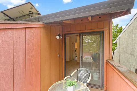 Exterior - 717 Bianco Ct, Davis, CA 95616 photo 7 of 19