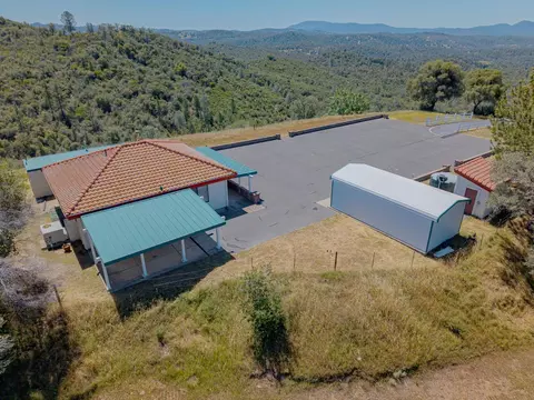 Exterior - 5912 Old Gulch Rd, San Andreas, CA 95249 photo 11 of 20