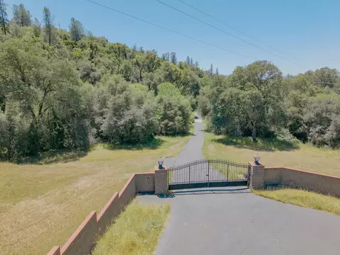 View/Area - 5912 Old Gulch Rd, San Andreas, CA 95249 photo 10 of 15