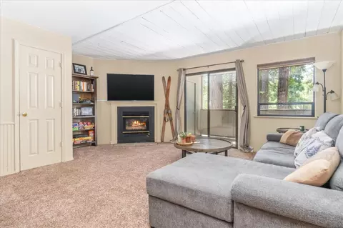 Living - 992 Manuel Rd, Arnold, CA 95223 photo 3 of 3