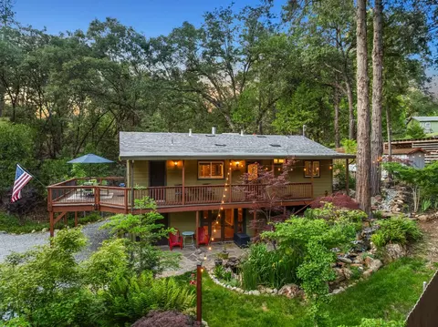 5086 Woodland Dr, Placerville, CA 95667