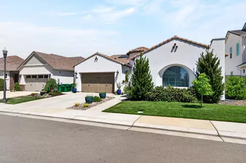 Exterior - 3031 Ashton St, Lodi, CA 95242 photo 2 of 5