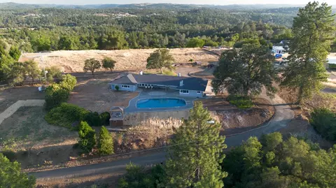 710 Sierra Dr, Placerville, CA 95667