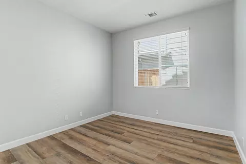 733 W Main St, Winters, CA 95694 photo 13