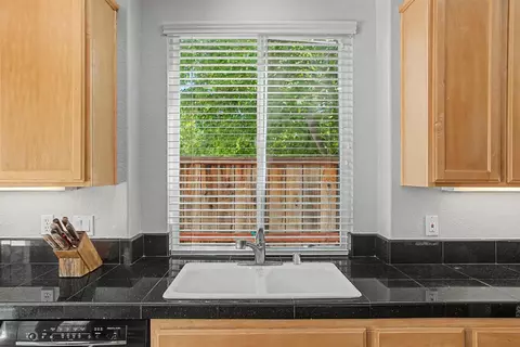 733 W Main St, Winters, CA 95694 photo 24