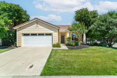 733 W Main St, Winters, CA 95694
