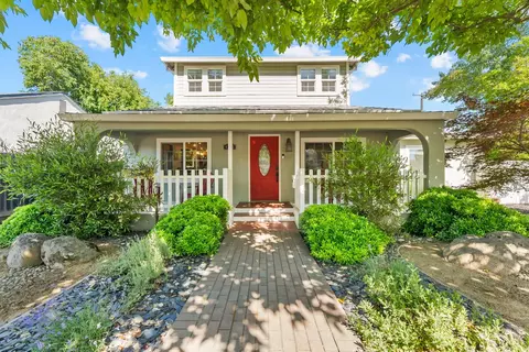 4285 65th St, Sacramento, CA 95820