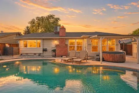 6441 Rexford Way, Carmichael, CA 95608