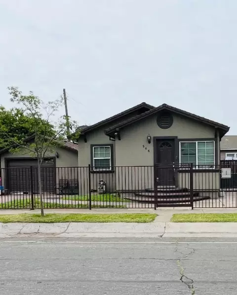 566 Calvados Ave, Sacramento, CA 95815