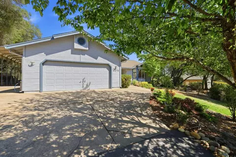 Exterior - 3213 Anthis Dr, Placerville, CA 95667 photo 4 of 21