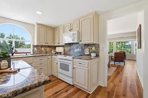 Kitchen - 3213 Anthis Dr, Placerville, CA 95667 photo 4 of 5