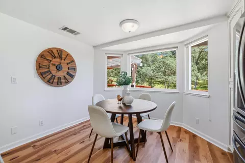 Dining - 3213 Anthis Dr, Placerville, CA 95667 photo 4 of 5