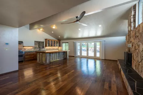 Living - 118 Main St, Murphys, CA 95247 photo 1 of 5
