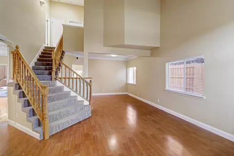 8520 Oakenshield Cir, Antelope, CA 95843 photo 2