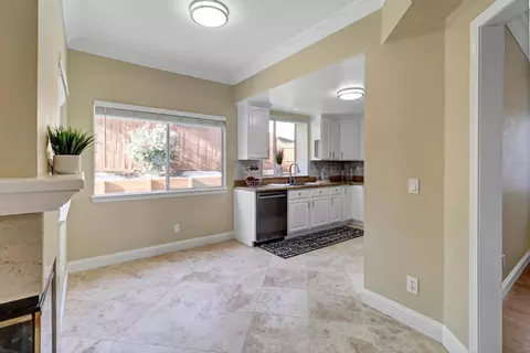 8520 Oakenshield Cir, Antelope, CA 95843 photo 6