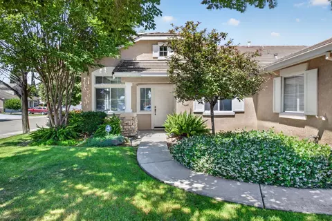 1723 Duke Ct, Tracy, CA 95377 photo 4