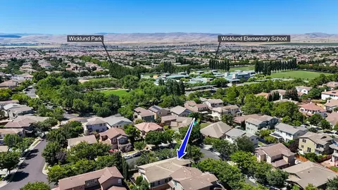 View/Area - 436 Chase St, Tracy, CA 95391 photo 1 of 6