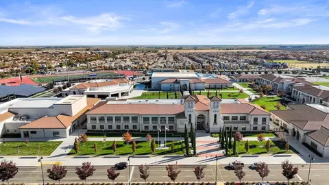 View/Area - 436 Chase St, Tracy, CA 95391 photo 5 of 6