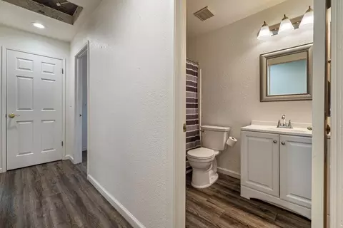 Entry Way - 810 Joranollo Dr, Tracy, CA 95376 photo 6 of 7