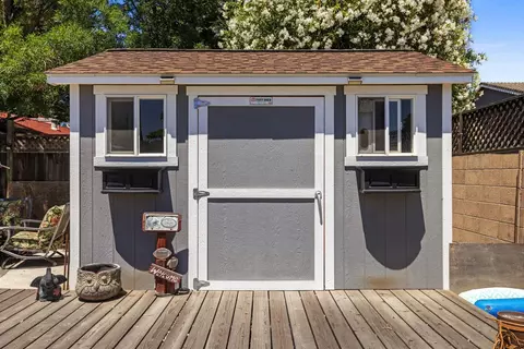 Exterior - 810 Joranollo Dr, Tracy, CA 95376 photo 8 of 9