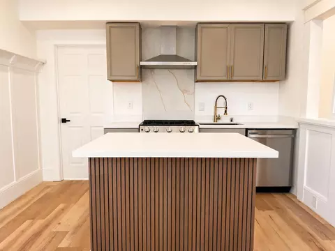 Kitchen - 526 E Jackson St, Stockton, CA 95206 photo 2 of 3