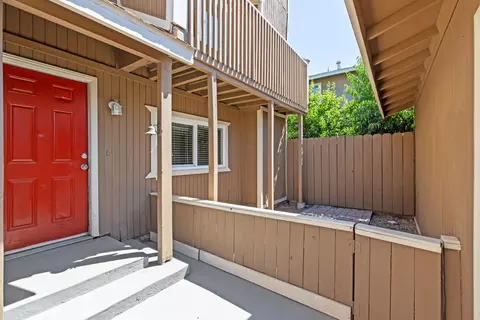 Exterior - 2901 Alphonse Dr, Ceres, CA 95307 photo 7 of 16