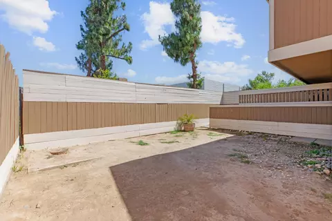 Exterior - 2901 Alphonse Dr, Ceres, CA 95307 photo 13 of 16