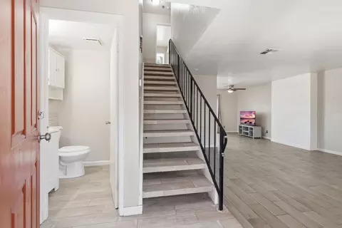Entry Way - 2901 Alphonse Dr, Ceres, CA 95307 photo 1 of 2