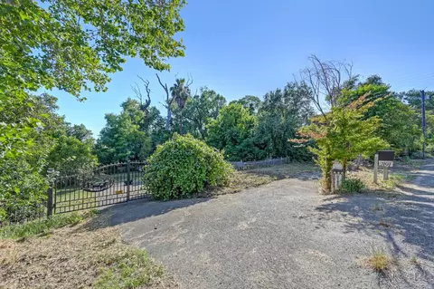 2191 Garden Hwy, Sacramento, CA 95833