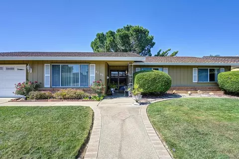 Exterior - 8763 Rubystone Ct, Elk Grove, CA 95624 photo 2 of 8