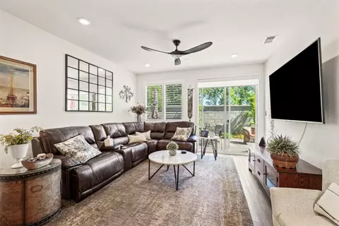 Living - 1627 Carson River Loop, Lincoln, CA 95648 photo 2 of 2