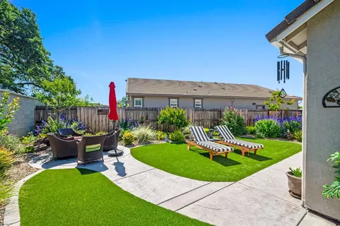 Exterior - 1627 Carson River Loop, Lincoln, CA 95648 photo 6 of 7