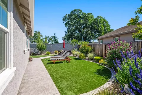 Exterior - 1627 Carson River Loop, Lincoln, CA 95648 photo 7 of 7