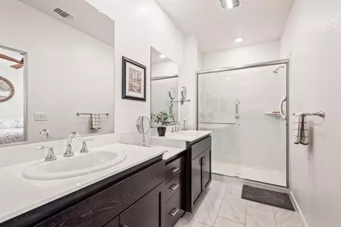 Bath - 1627 Carson River Loop, Lincoln, CA 95648 photo 2 of 2