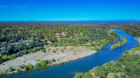 View/Area - 26 River Bluff Ln, Carmichael, CA 95608 photo 9 of 14
