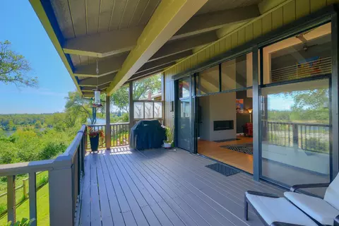 Exterior - 26 River Bluff Ln, Carmichael, CA 95608 photo 3 of 14