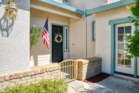 Exterior - 426 S Highland Ave, Ripon, CA 95366 photo 6 of 12