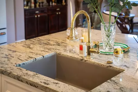 Kitchen - 426 S Highland Ave, Ripon, CA 95366 photo 4 of 13