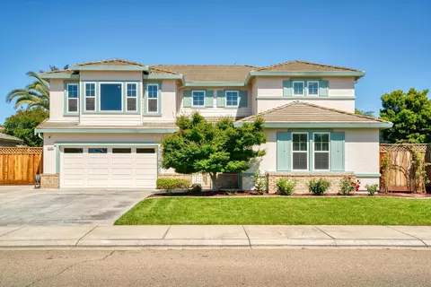 426 S Highland Ave, Ripon, CA 95366