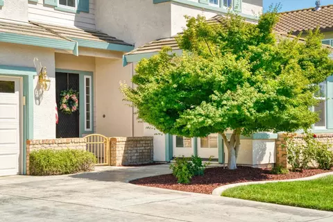 Exterior - 426 S Highland Ave, Ripon, CA 95366 photo 3 of 12