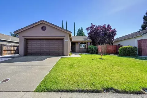 1613 Blanchard Dr, Roseville, CA 95747
