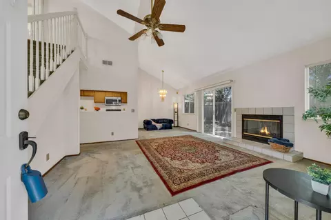 5382 Yellow Pine Way, Sacramento, CA 95841