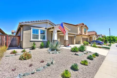 4145 Hydra Cir, Roseville, CA 95747