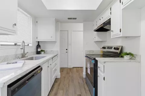 6823 Butler Ct, Stockton, CA 95219